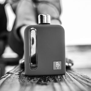 Cool Pink Silicone Single Shot 100mL Glass Flask for liquor