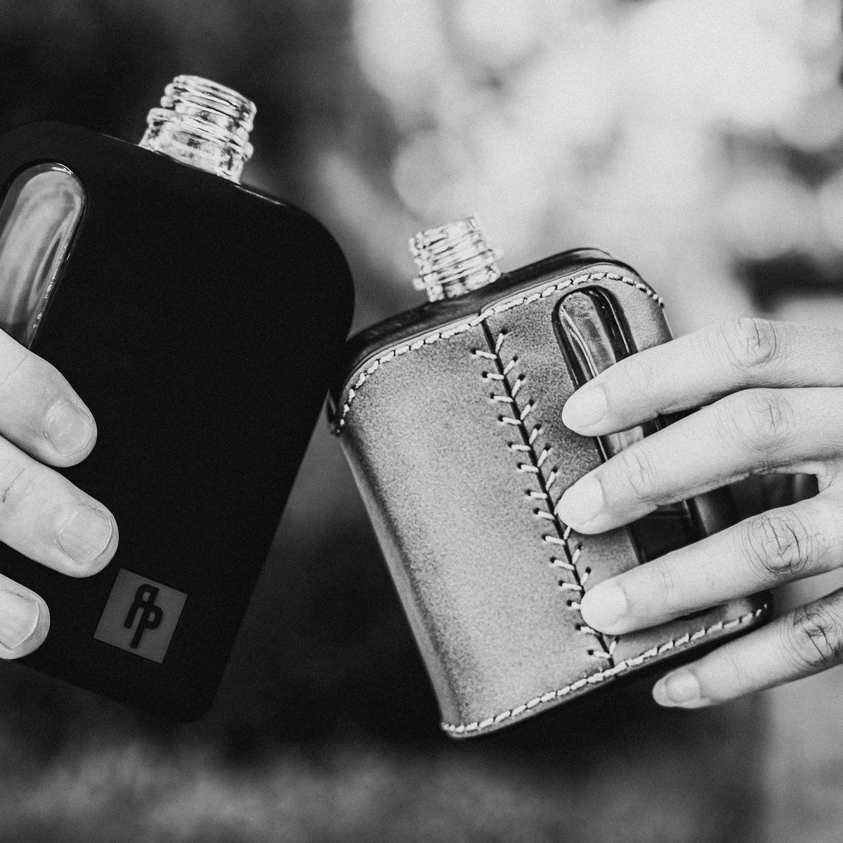 Black &amp; Tan Leather Single Shot 100mL Glass Flask for friends