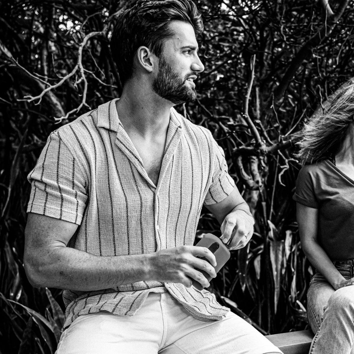 Bayside Red Silicone Single 100mL and Double Shot 240mL Glass Flask Gift Set drinking