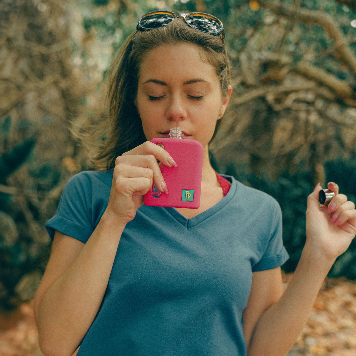 Cool Pink Silicone Single Shot 100mL Glass Flask for women